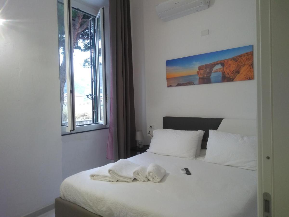B&B Albenga Casa Panfilo ภายนอก รูปภาพ